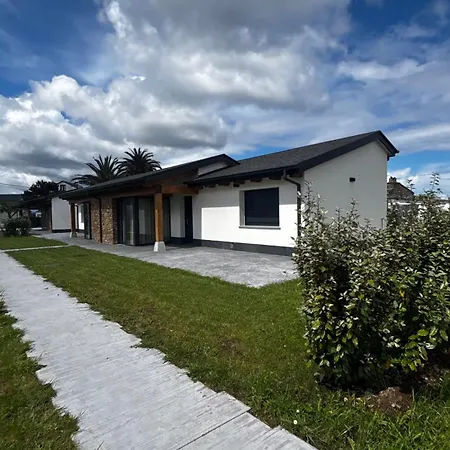 Turisticos As Laguas Appartement
